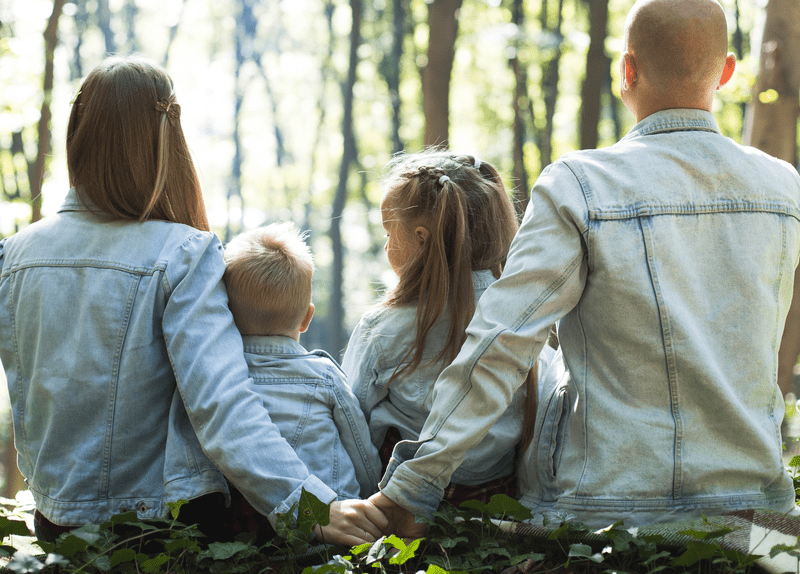 They just wanted to have a cute family photoshoot, so we went to the forest… and, well, they are so cute, that I don’t have words to describe it